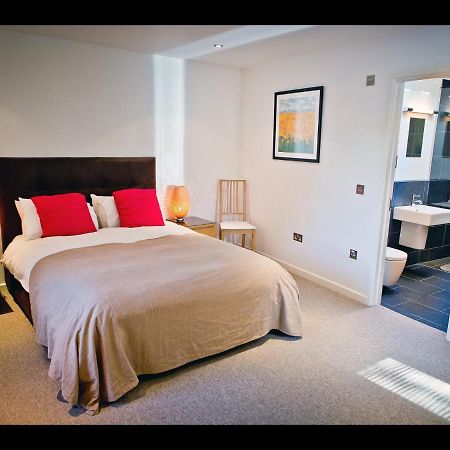 Hotel The Cedars Bathford Exterior foto