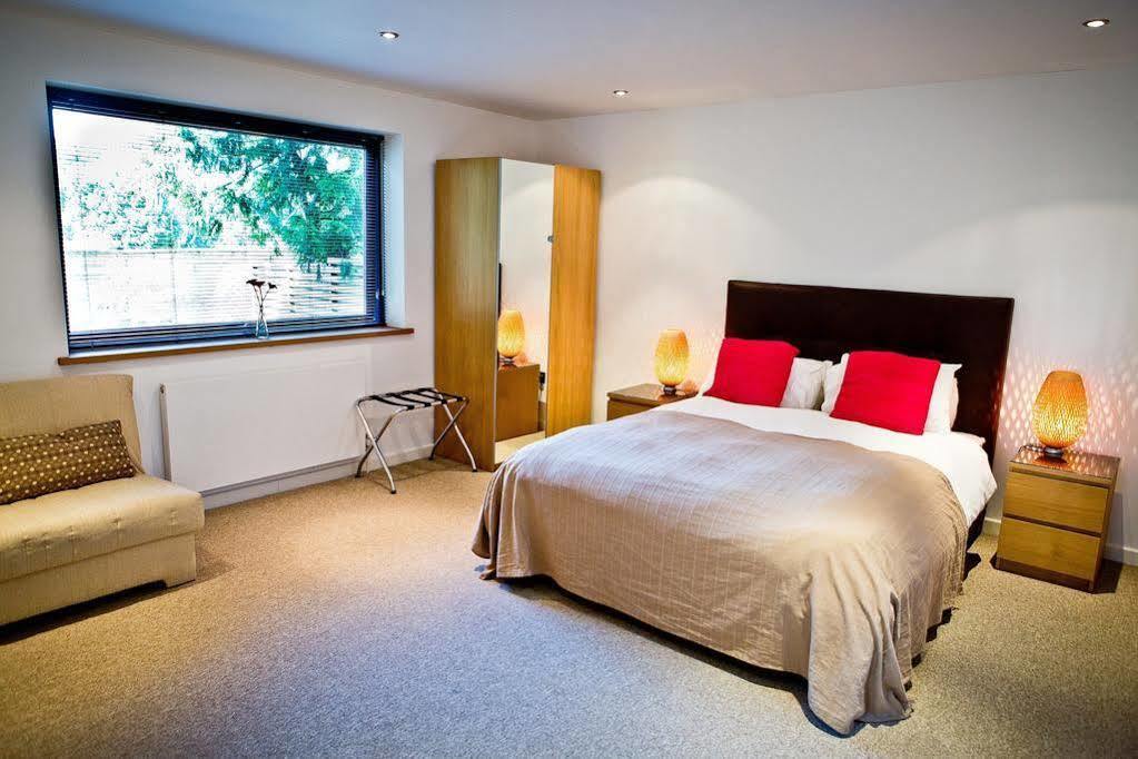 Hotel The Cedars Bathford Exterior foto